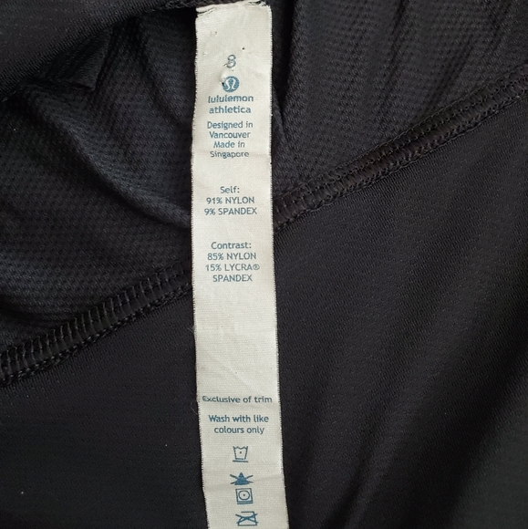 Lululemon tank  SZ 8 Tame me tank black stripe - Picture 5 of 6